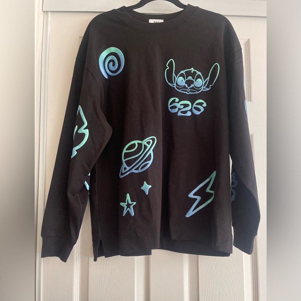NWT Disney Parks Stitch 626 Pullover Celebration Crew